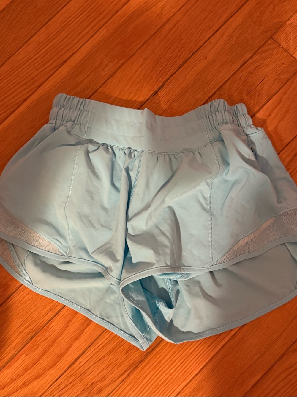 lululemon athletica Light Blue Women's Athletic Shorts low rise 2.5
